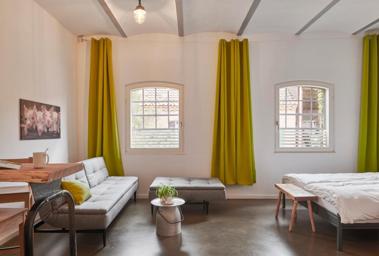 Re~Barn - Modern Country Stay Essel Екстер'єр фото