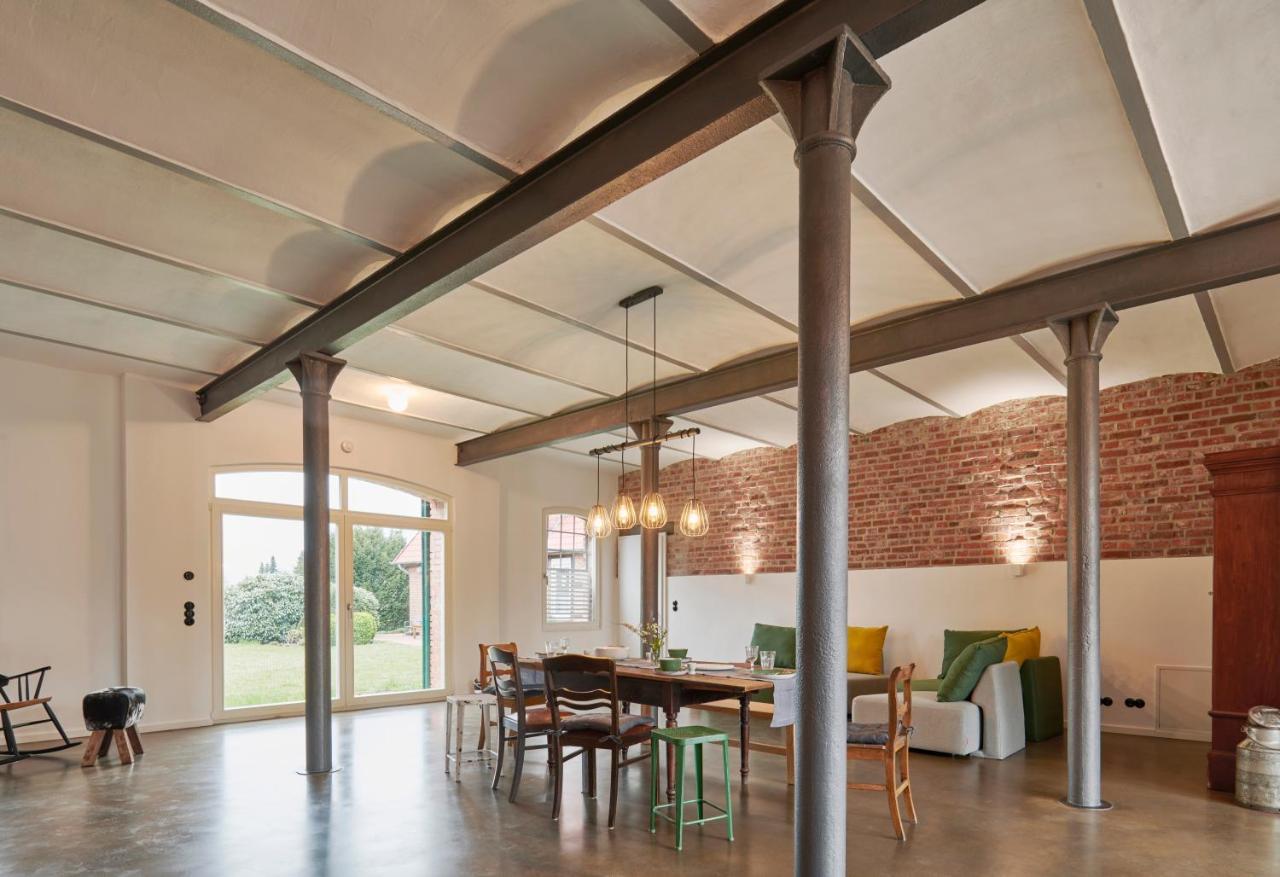 Re~Barn - Modern Country Stay Essel Екстер'єр фото