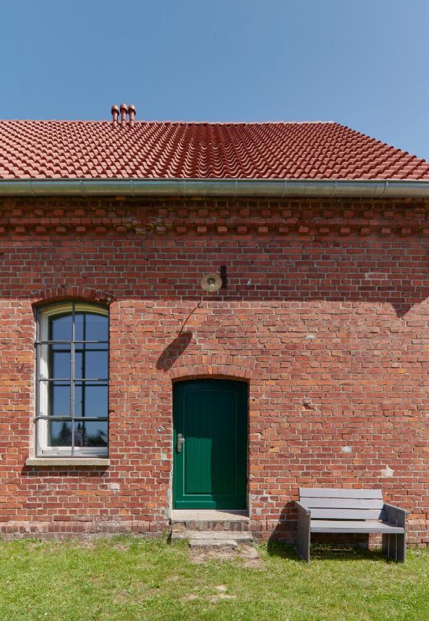 Re~Barn - Modern Country Stay Essel Екстер'єр фото